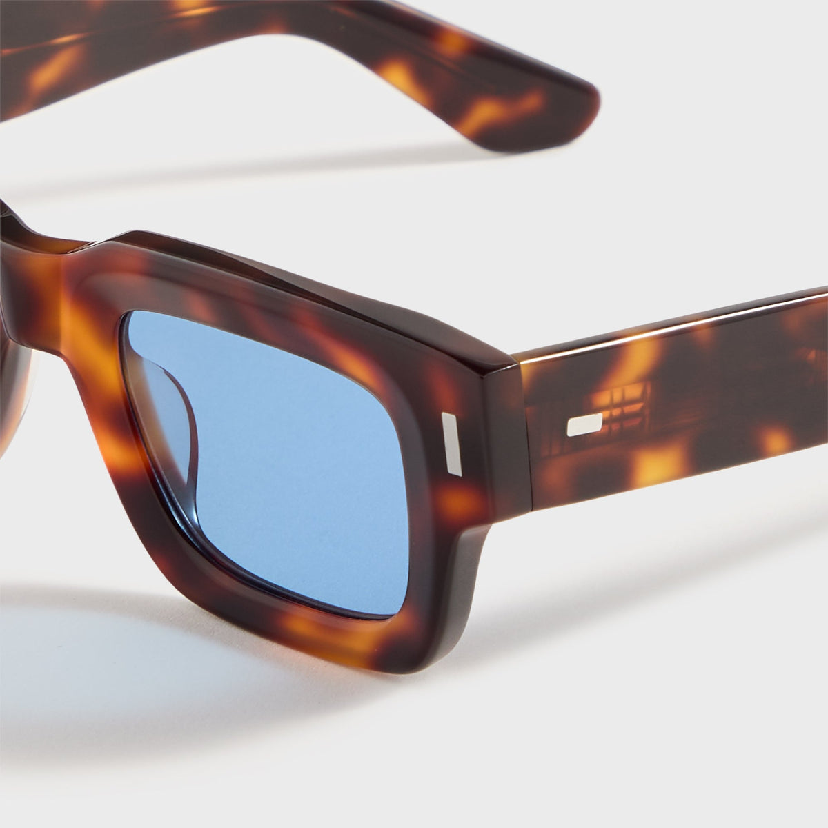 AKILA Ares Sunglasses - Tortoise / Sky Blue | Kith Popular