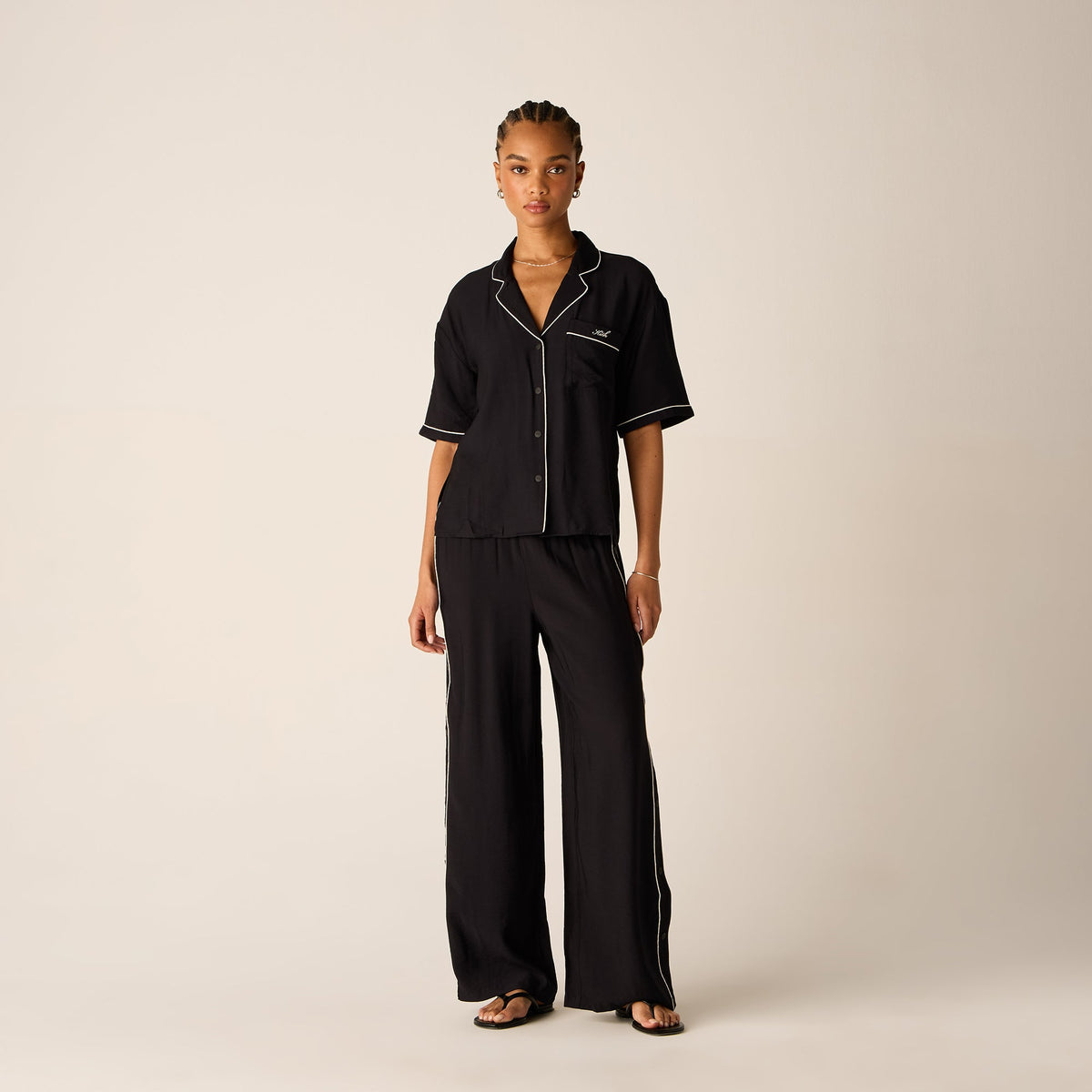 Kith Women Elena Snap Front Shirt - Black | Kith Value