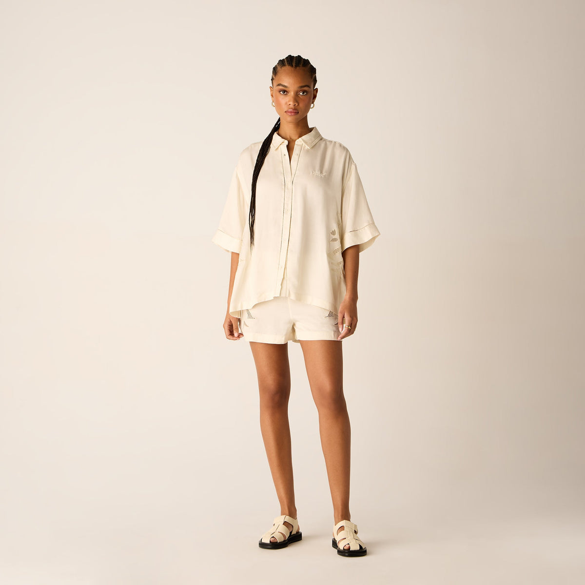 Kith Women Mari Broderie Crest Shirt - Waffle | Kith Latest