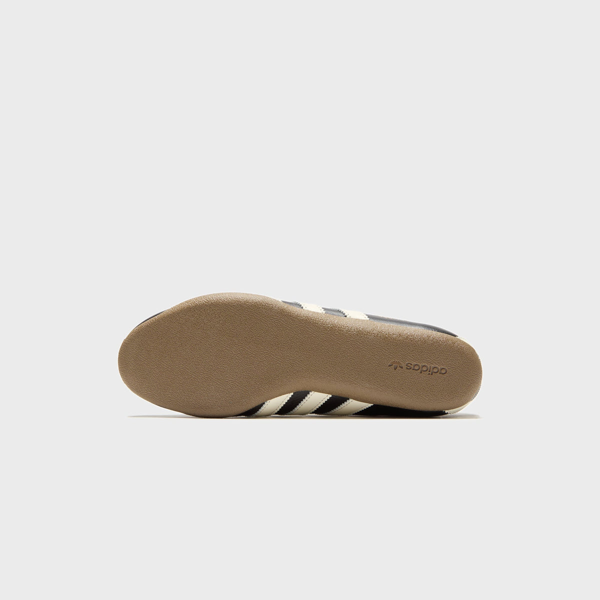 adidas WMNS Tokyo - Core Black / Off White / Gold Metallic | Kith Special Offer
